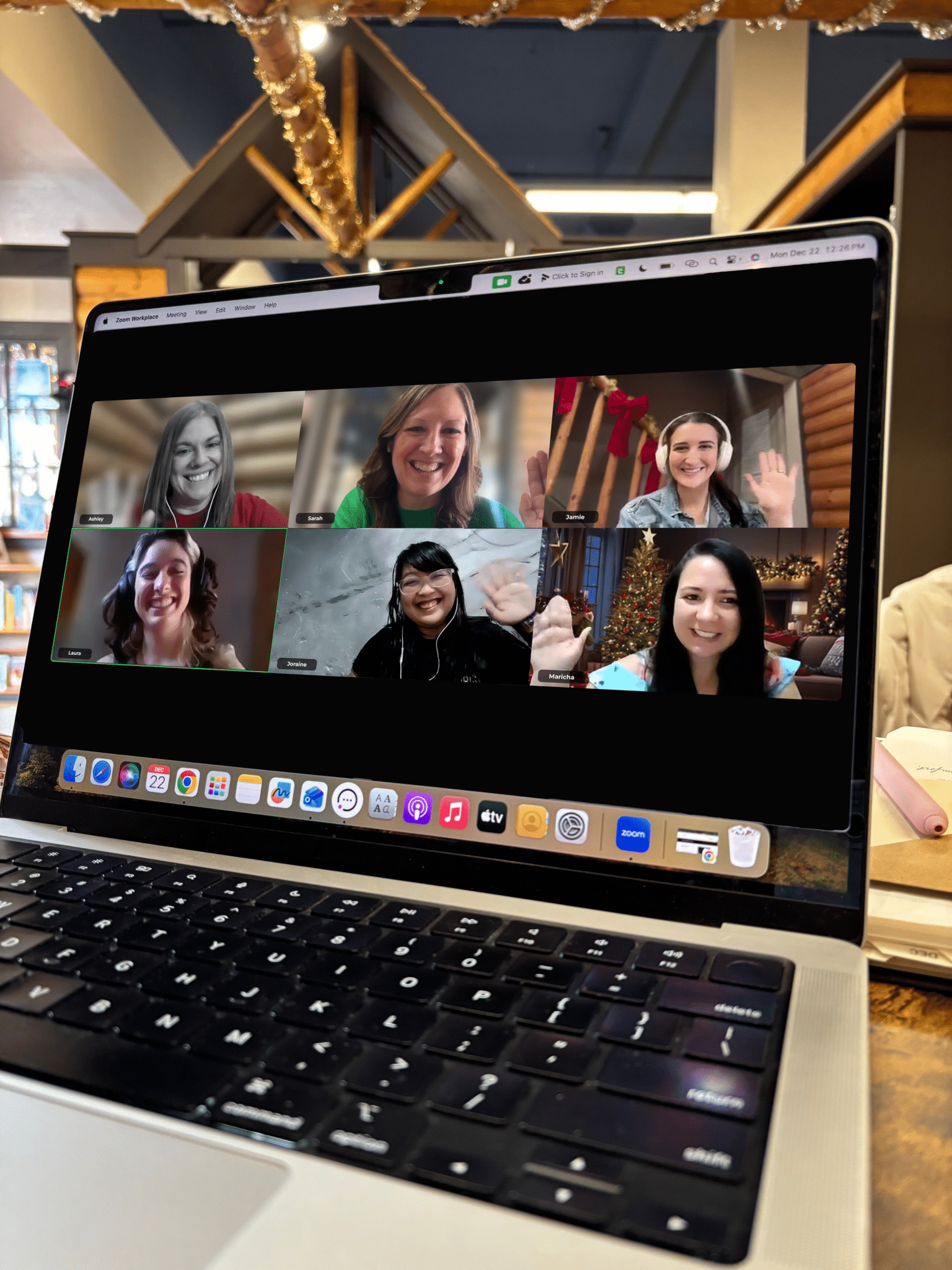 rvts team Christmas on zoom